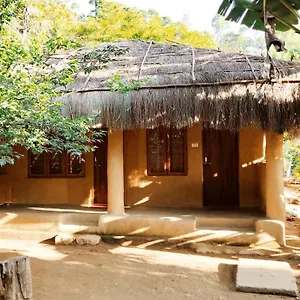 cosmic-mud-house.kerala-hotels.net/